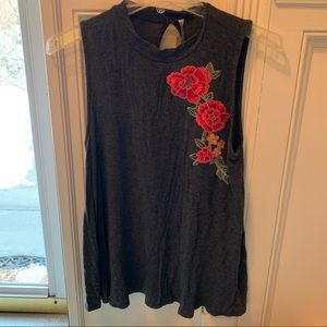 High neck embroidered sleeveless shirt